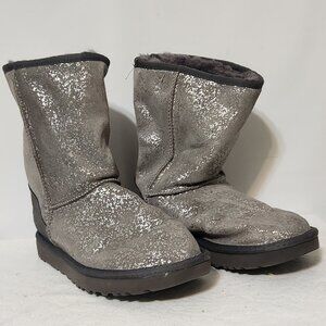 UGG Classic Short 2 Foil Glam Boot Women's SIZE 5 Gray Sheepskin (1112092)
